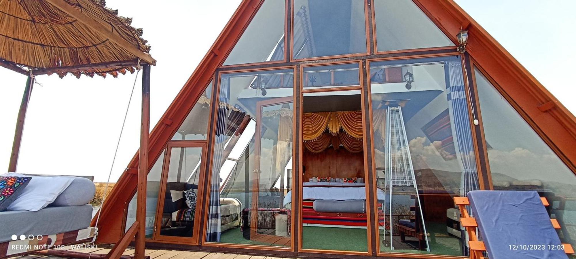 Uros Waliski Lodge Puno Oda fotoğraf